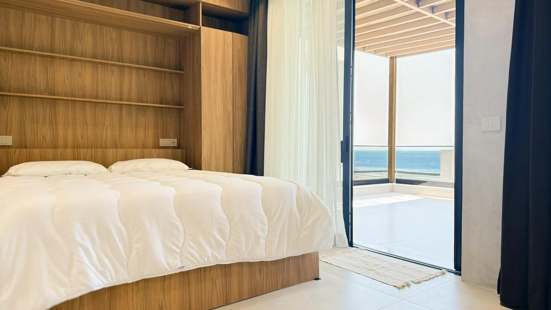 Villa 4 - Thymus Residence Dhërmi
