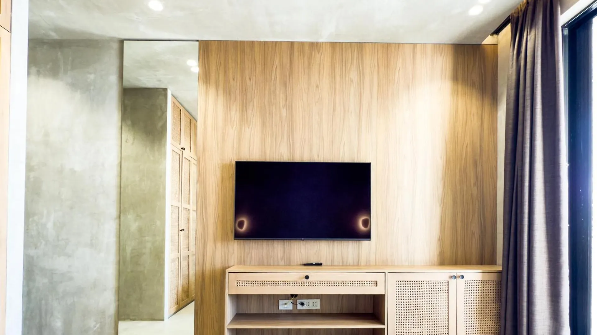 Villa 4 - Thymus Residence Dhërmi